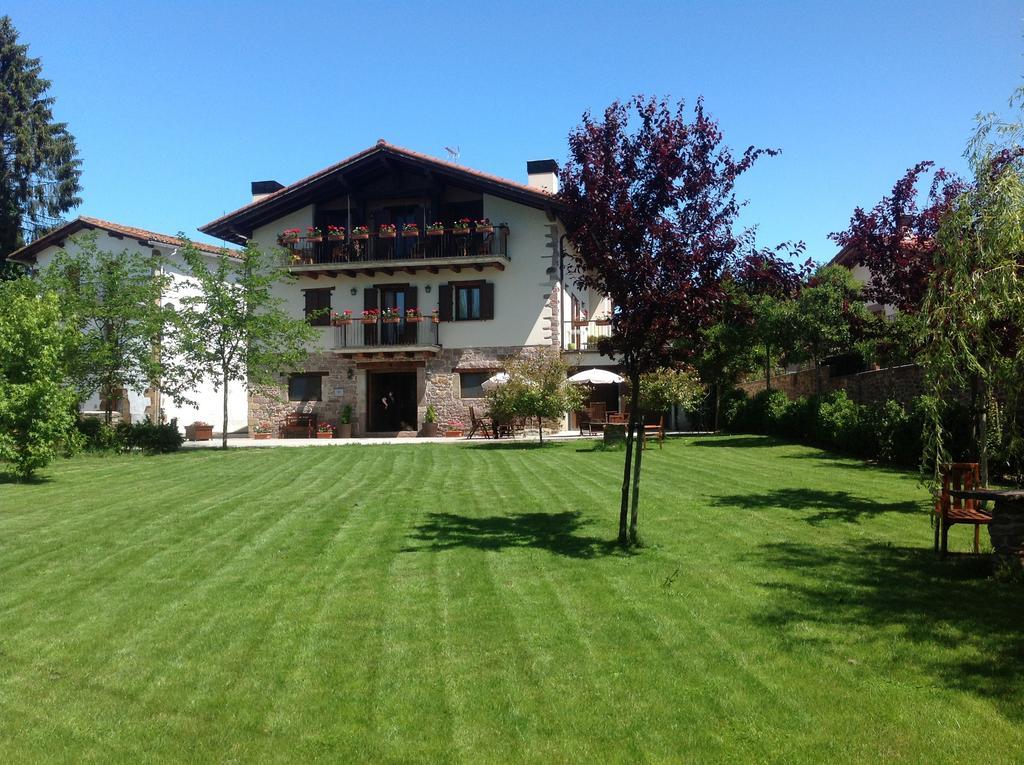 Hotel Rural Iribarnia Lantz Exteriér fotografie
