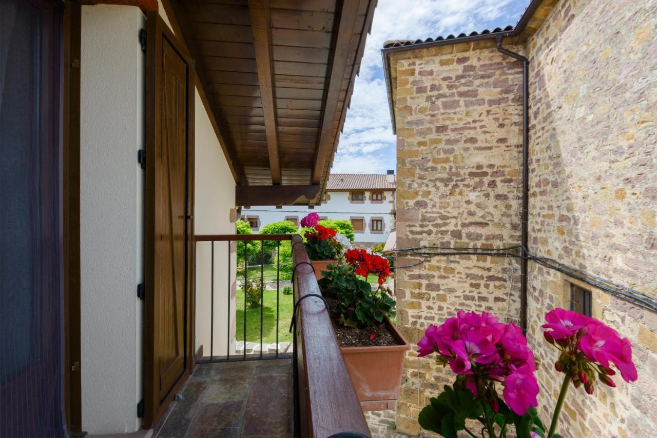Hotel Rural Iribarnia Lantz Exteriér fotografie